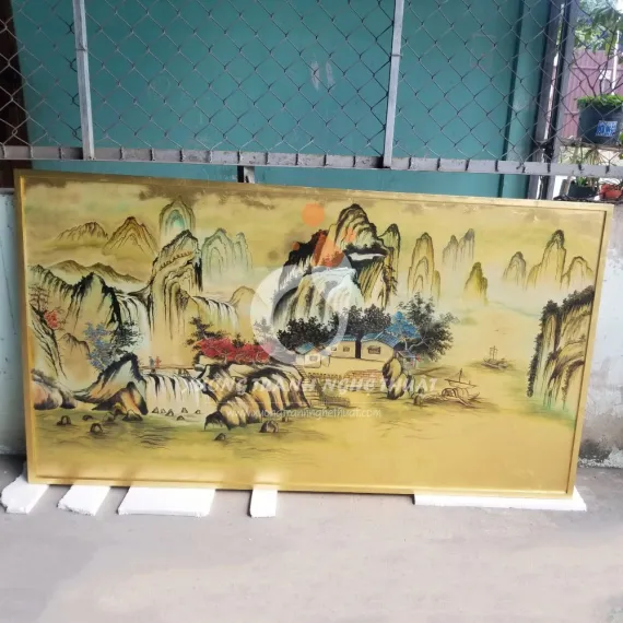 Tranh Thủy Mặc Vẽ Trên Nền Dát Đồng