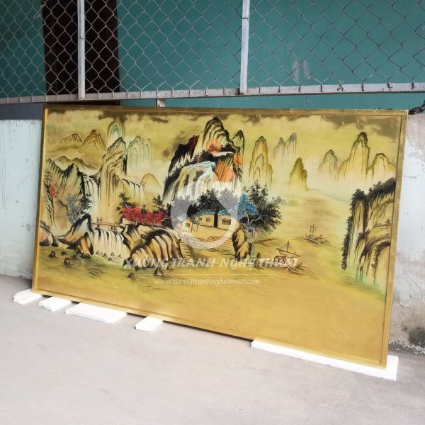 Tranh Thủy Mặc Vẽ Trên Nền Dát Đồng