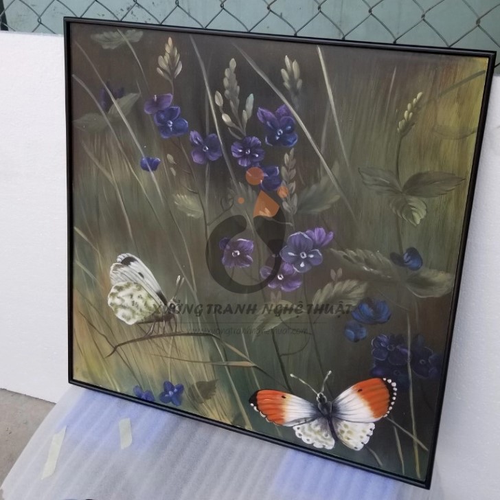 Tranh Hoa Và Bướm Vẽ Xuôi, Xưởng tranh nghệ thuật